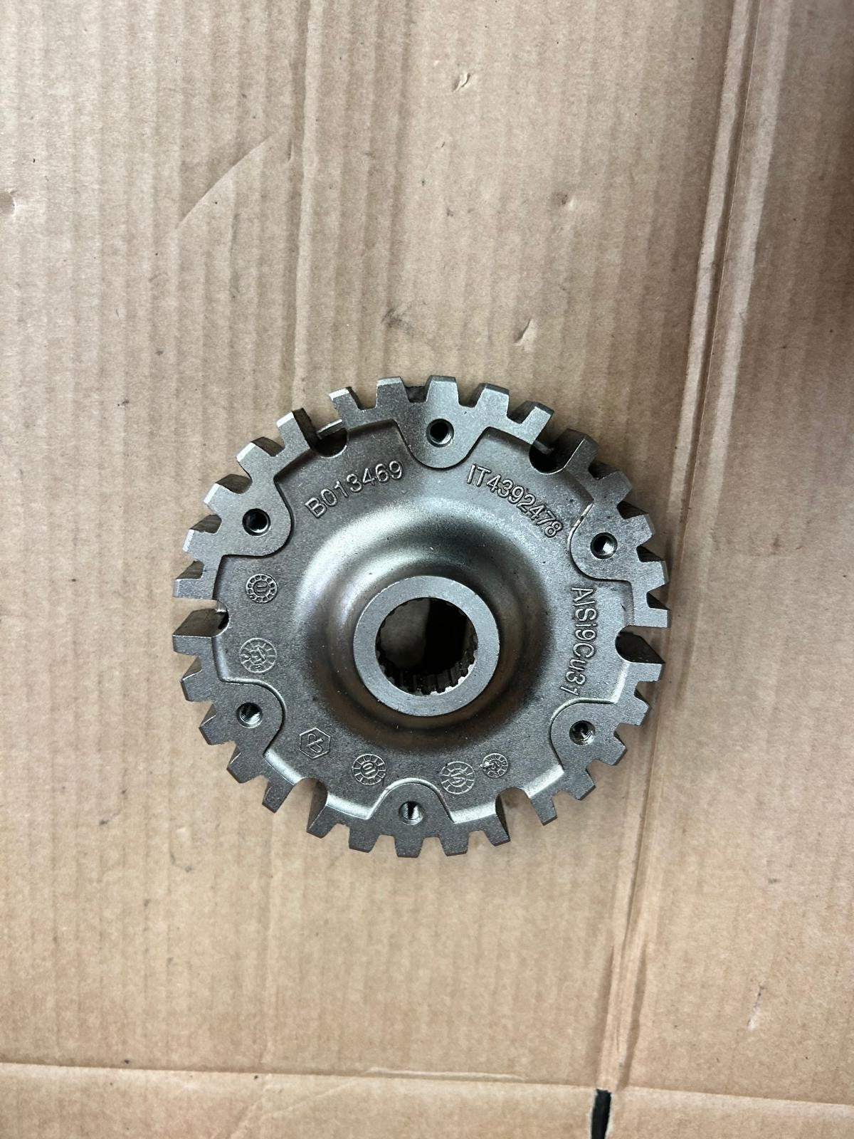 PIAGGIO Beverly 350 / X10 350 Clutch Hub | B013469