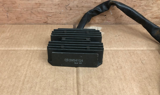 SH541QA | 2009 Honda CBR 125 Voltage Regulator Rectifier