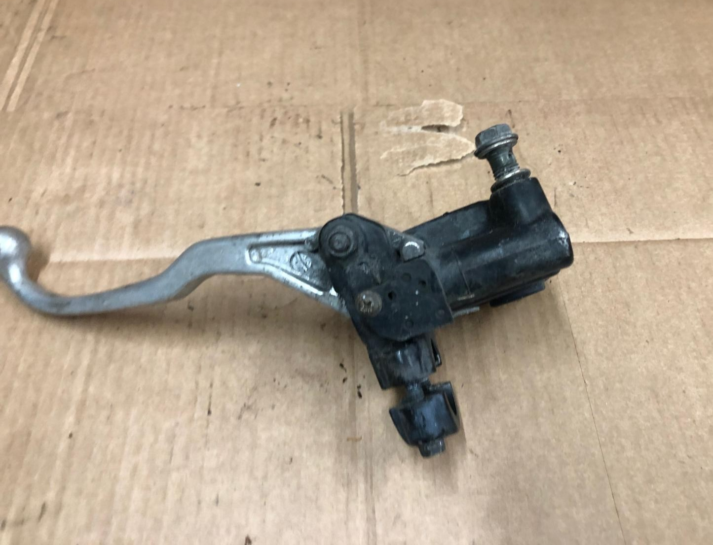 2005 Suzuki RV 125 Brake Master Cylinder + Lever