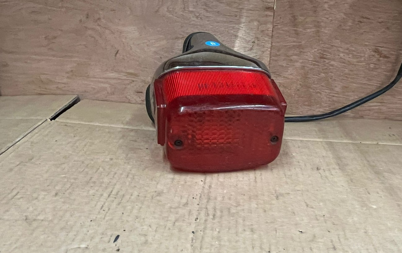 Yamaha Virago 535 Rear Light