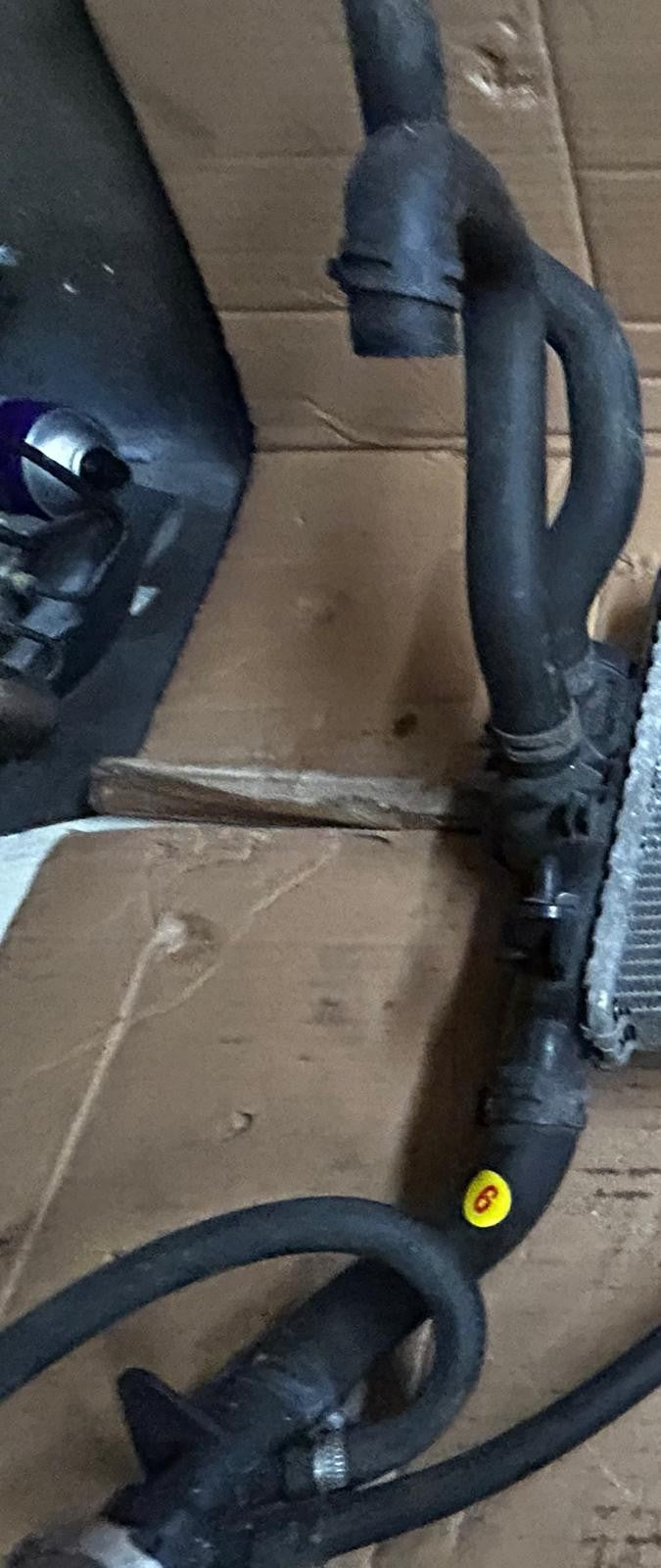 2014 BMW C600 Radiator Hoses/Pipes