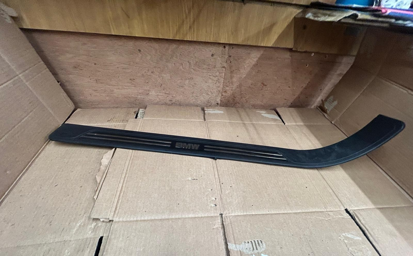 Genuine BMW 7 Series E38 Front Left Door Entry Sill