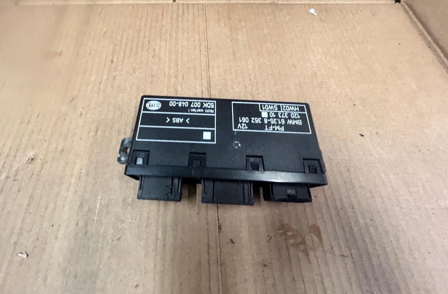 Genuine BMW 7 Series E38 Door Control Module Unit | 61358352061