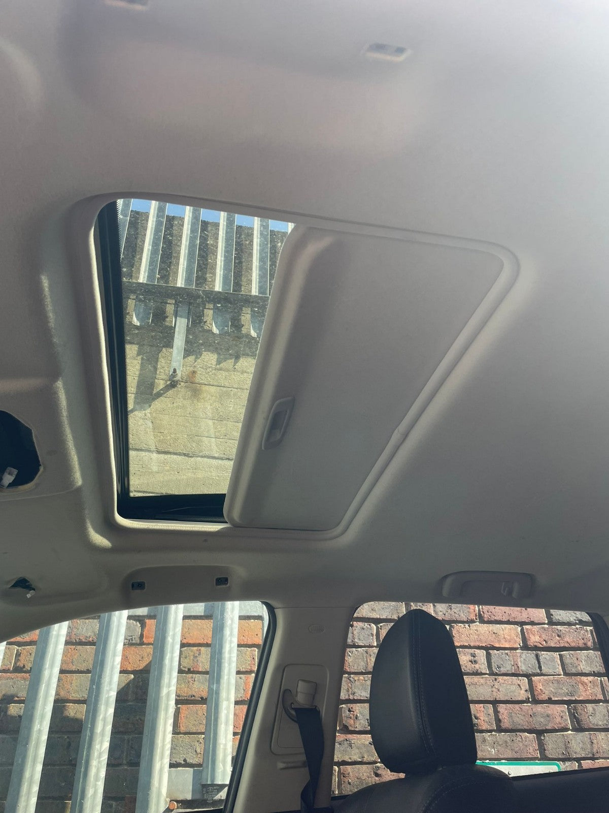 2014 Mitsubishi Outlander GX 4h PHEV Sunroof
