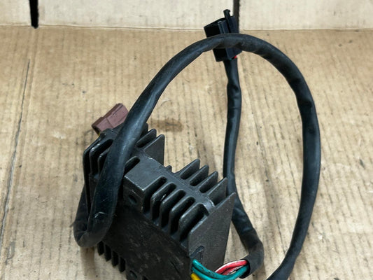 584533 | 2007 - 2015 Piaggio Vespa GTS 125 Voltage Regulator