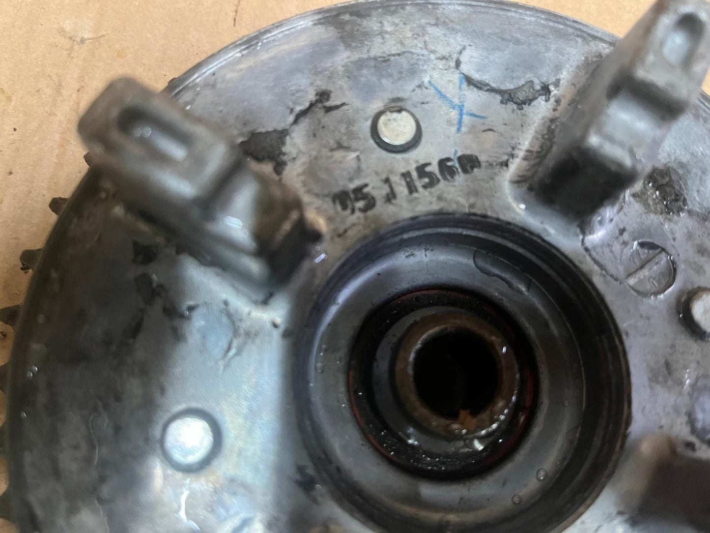 2005 Suzuki RV 125 Rear Sprocket Carrier