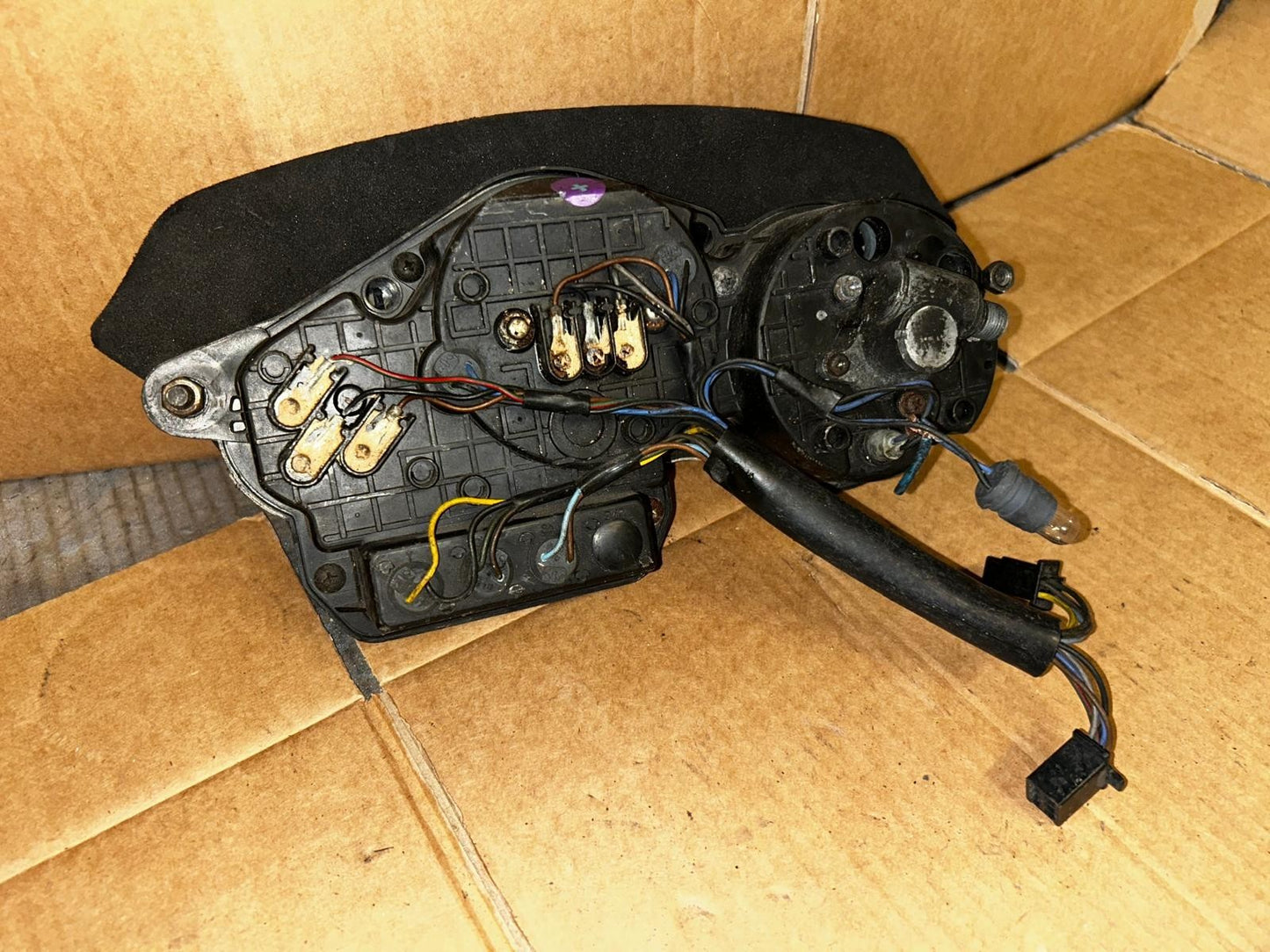 Yamaha TDM850 Gauge Meter Speedometer Speedo