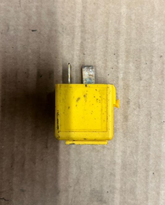 Genuine BMW 7 Series E38 Relay Yellow | 61368366282