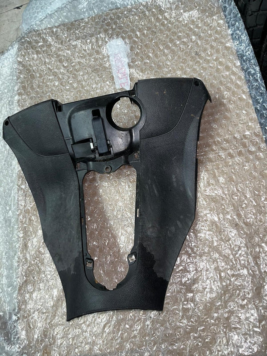 Piaggio MP3 Yourban 300 Leg Shield | 657370