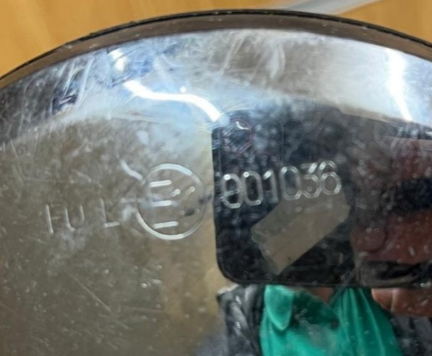 Vespa LX 125 Right Side Mirror | 001036