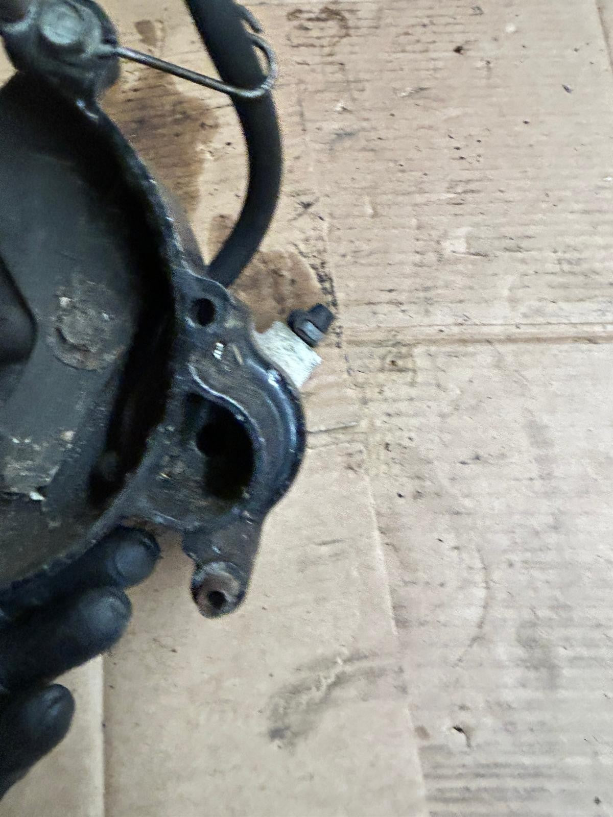 Honda CBR 1100xx Super Blackbird Sprocket Cover