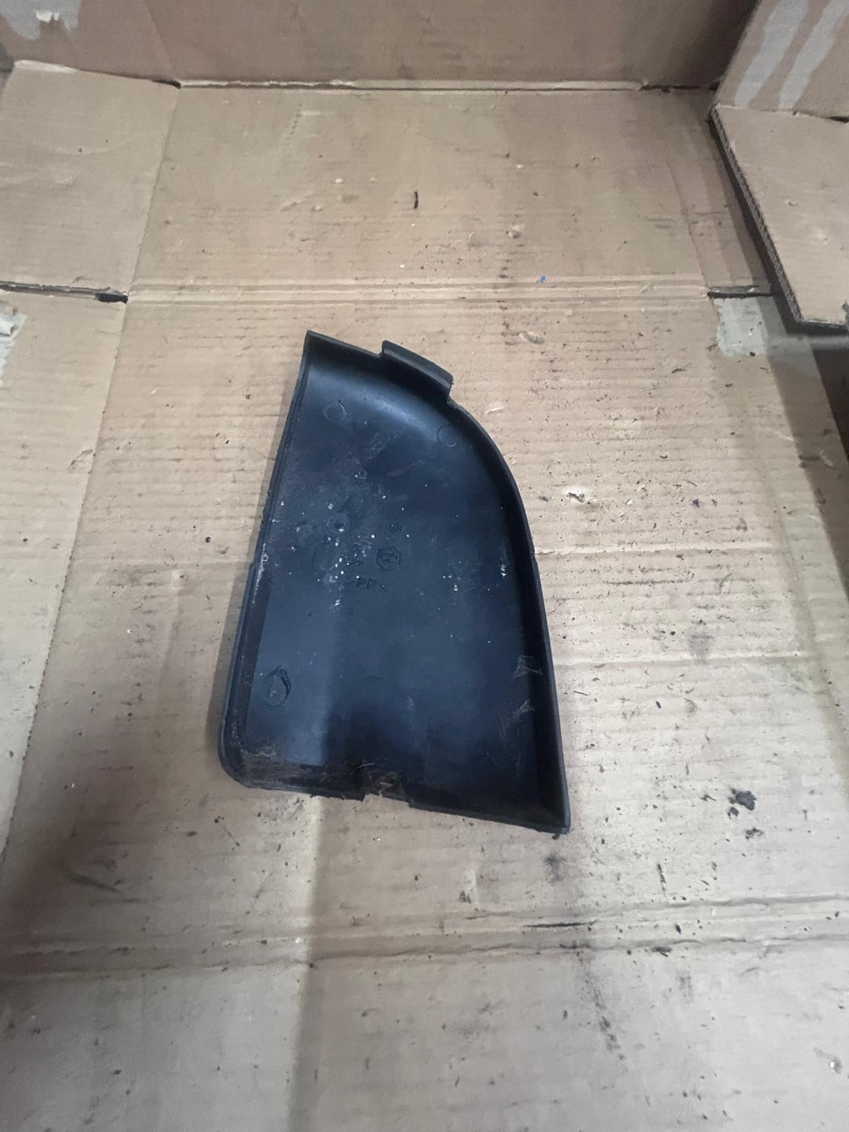 2001 Vespa ET4 Cento 125 Left Inner Cover