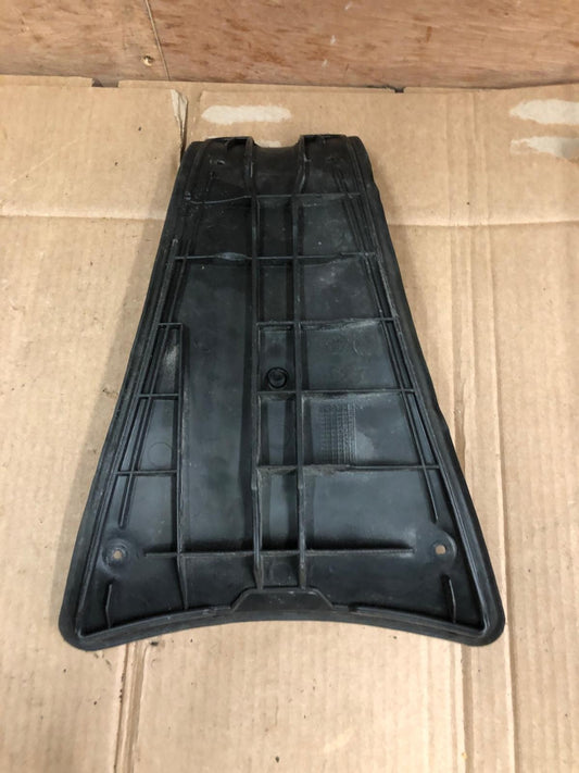1998 - 2008 Vespa Granturismo 125 200 Battery Cover | 577182 10127