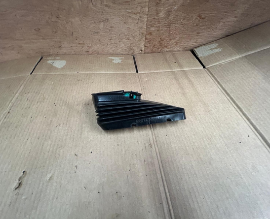 Genuine BMW 7 Series E38 Ventilation Duct | 64228391130