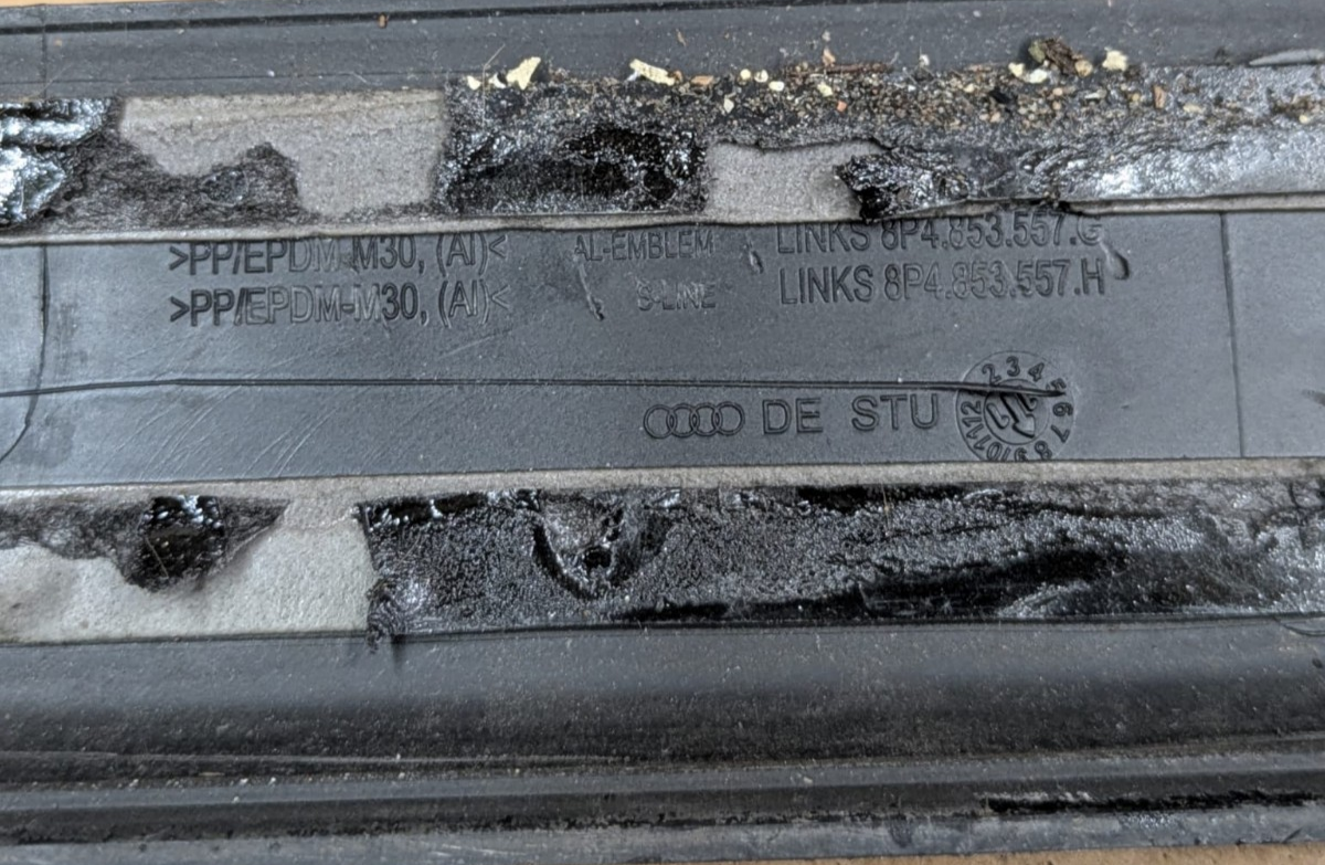 2011 Audi A3 S Line Rear Left Door Floor Entry Sill Panel | 8P4853557