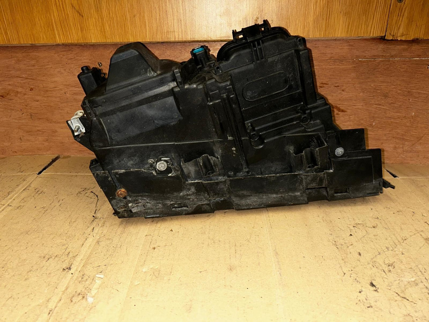 1999 - 2001 BMW 7 Series E38 740i Post-Facelift Left Headlight