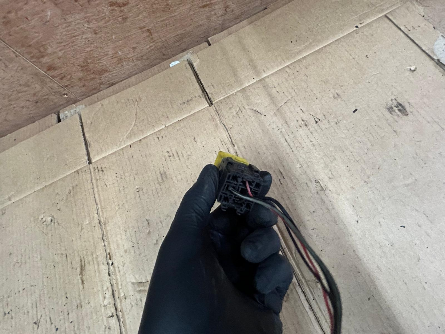 2011 - 2016 Aprilia SR Max 300 Relay with Connector | B3652111