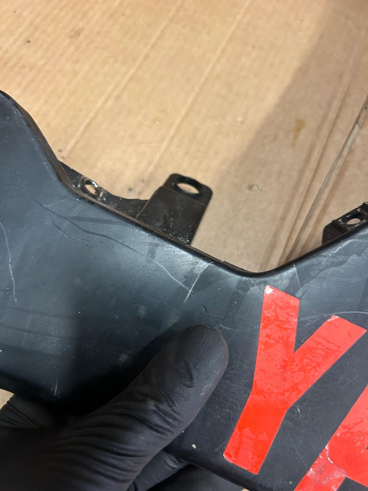 1999- 2002 Yamaha YZF R6 Right Side Lower Fairing Panel Cover