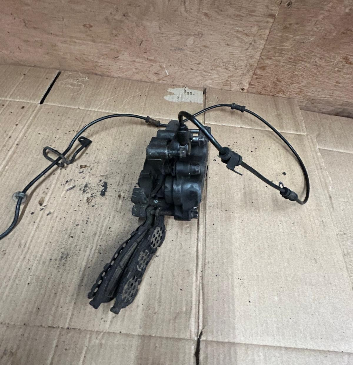 2011 Honda SH 300 Front Brake Caliper + Sensor