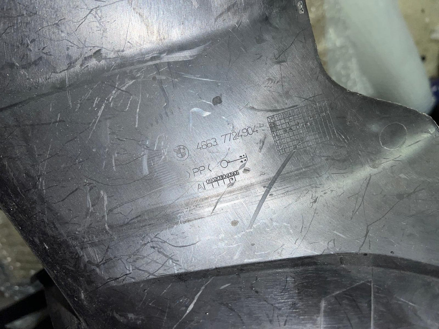 2011 BMW C600 Sport Central Tunnel Cover | 46637724904