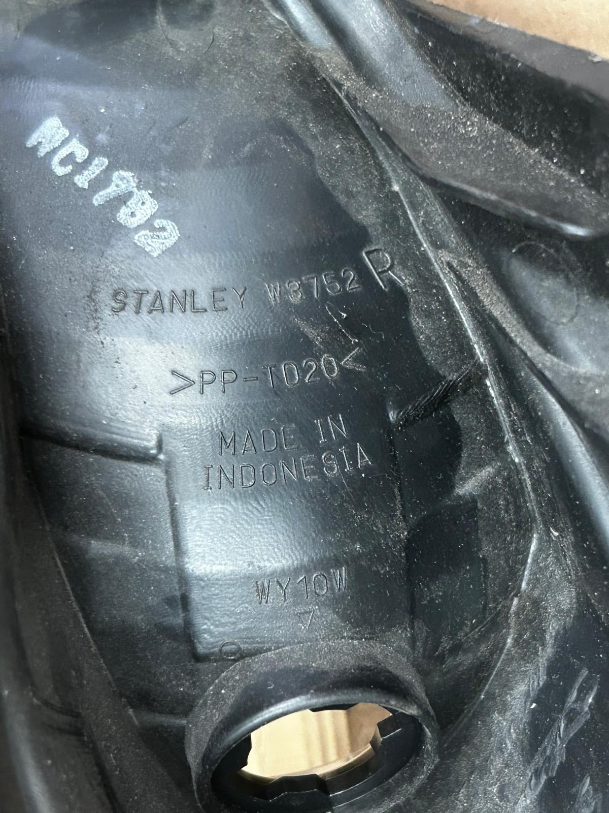 2021 - 2022 Yamaha CZD300 Xmax Front Right Indicator