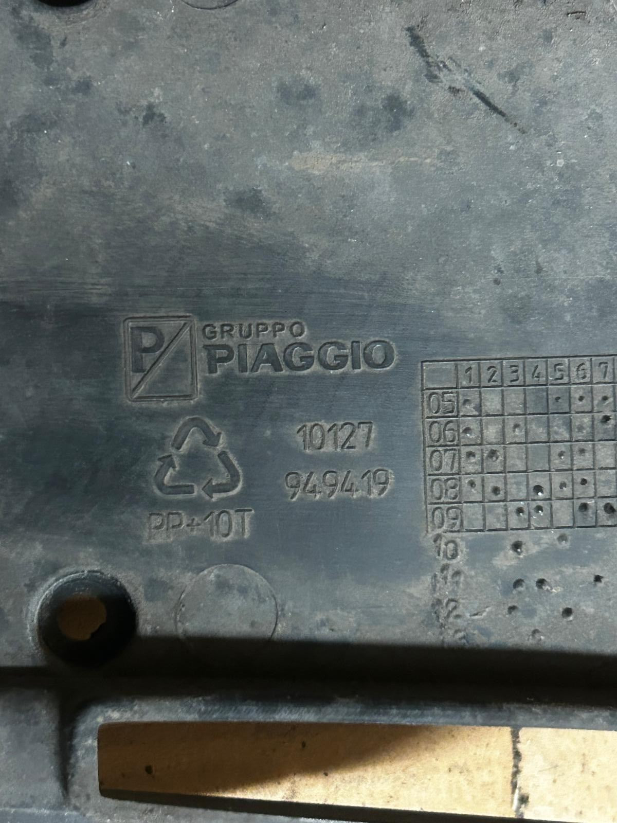 2005 - 2017 Gilera Runner 50 125 Rear Splash Guard/Number Plate Holder | 94919
