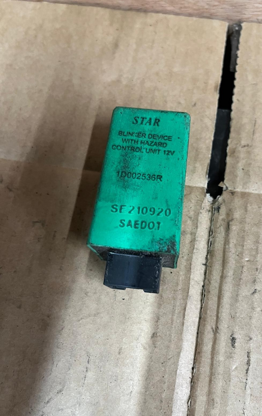 Piaggio MP3 HPE Blinker Device with Hazard Control Unit | 1D002536R
