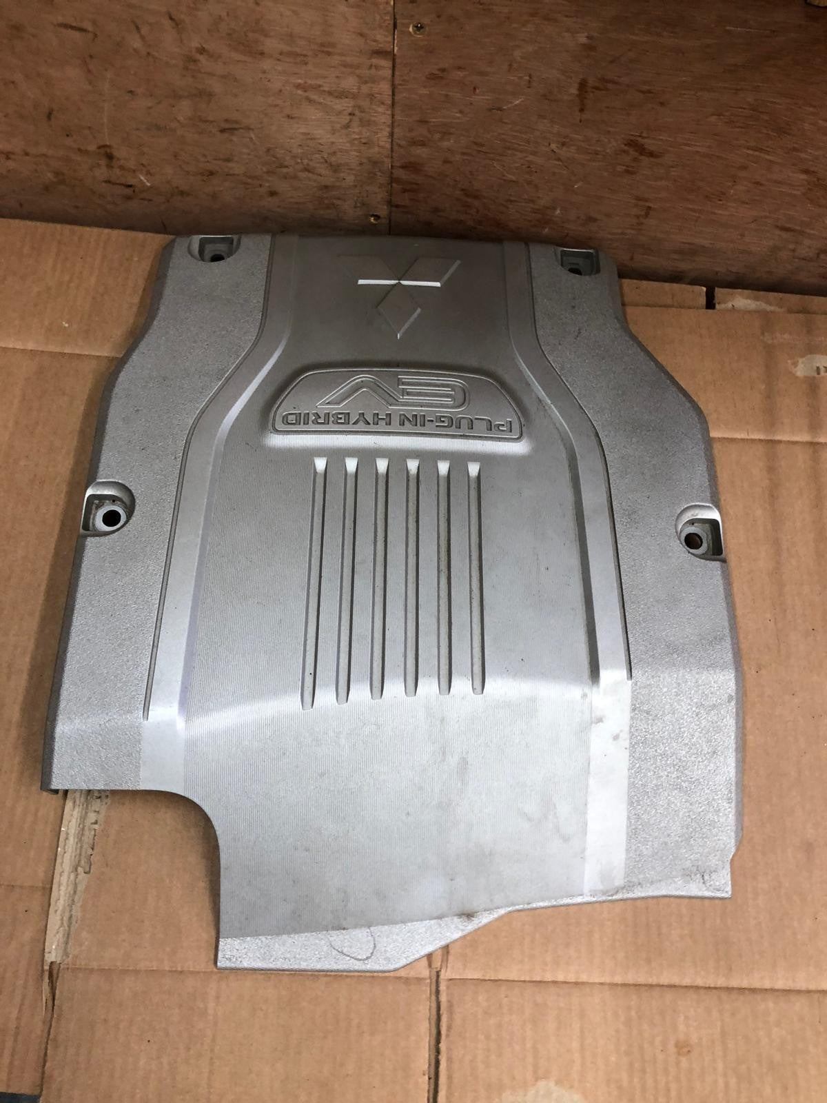 2014 Mitsubishi Outlander GX 4h PHEV Top Engine Cover | 9499D992