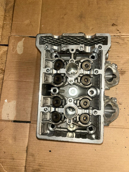 BMW C650GT Cylinder Head | 7729534 16443610