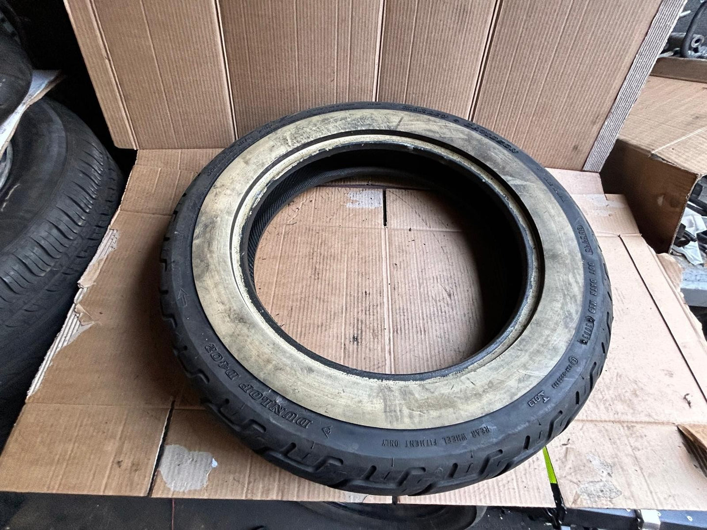 Dunlop D402 MT90B16 74H Harley Davidson Motorcycle Tyre
