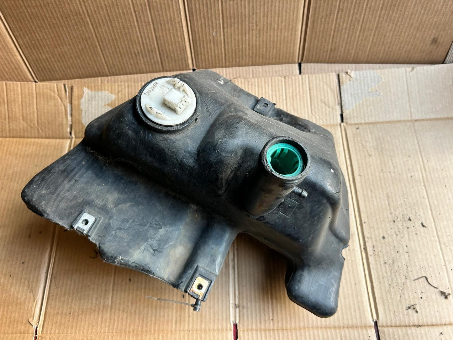Vespa LX 50 Petrol Tank | 6P6738A