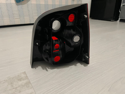 2002 - 2009 Volkswagen Polo MK4 Right Rear Tail Light | Yorka 62409