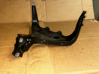 Honda CB400SB NC39 Upper Cowl Bracket