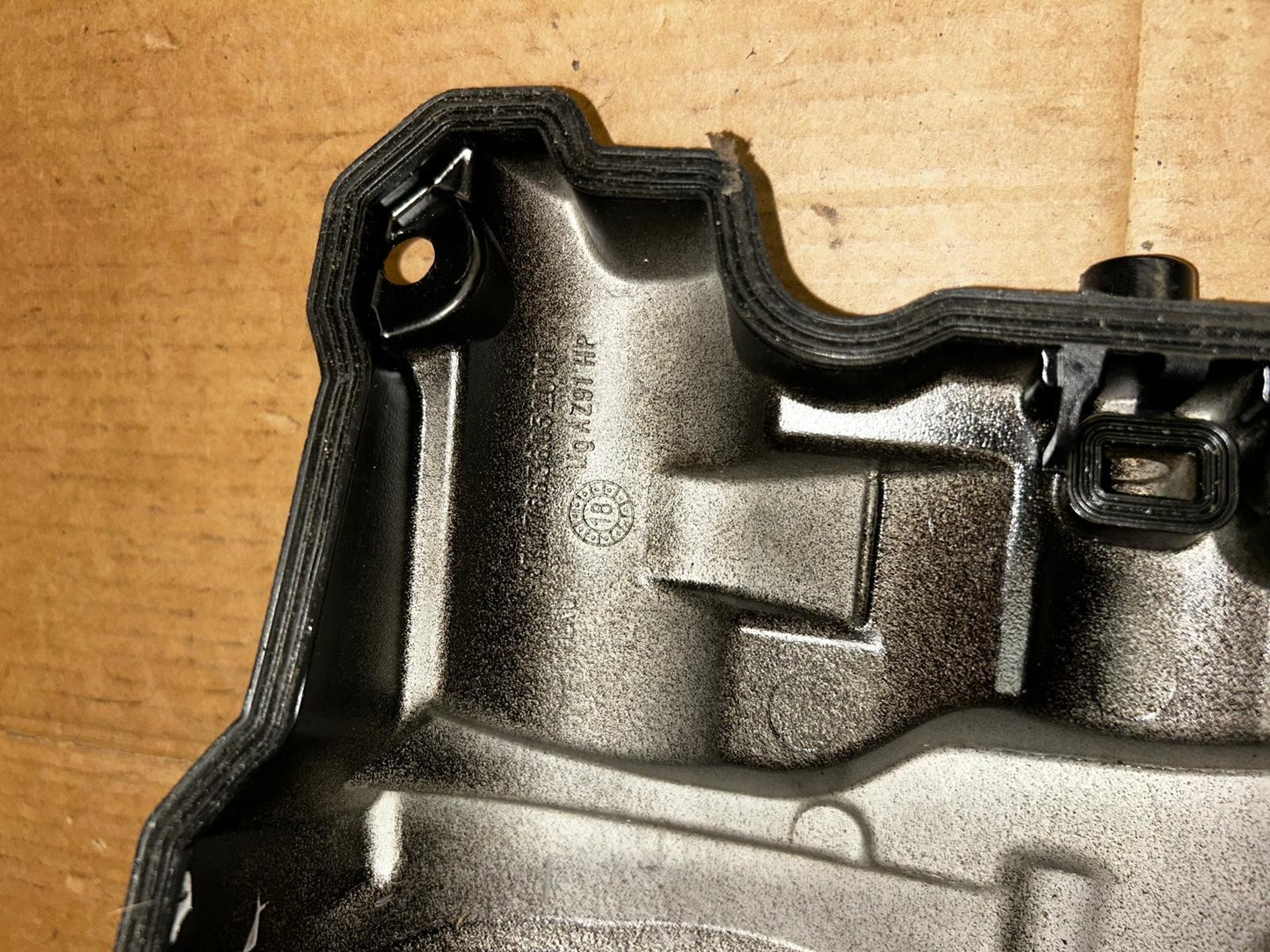 2015 KTM 690 Top Engine Cover