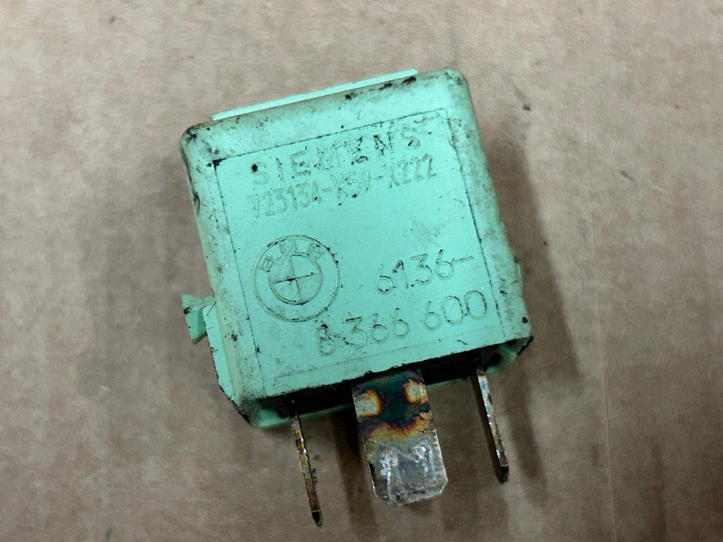 Genuine BMW 7 Series E38 Make Contact Relay Green | 61368366600