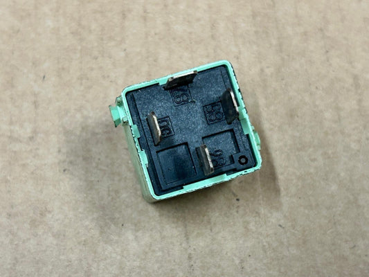Genuine BMW 7 Series E38 Make Contact Relay Green | 61368366600