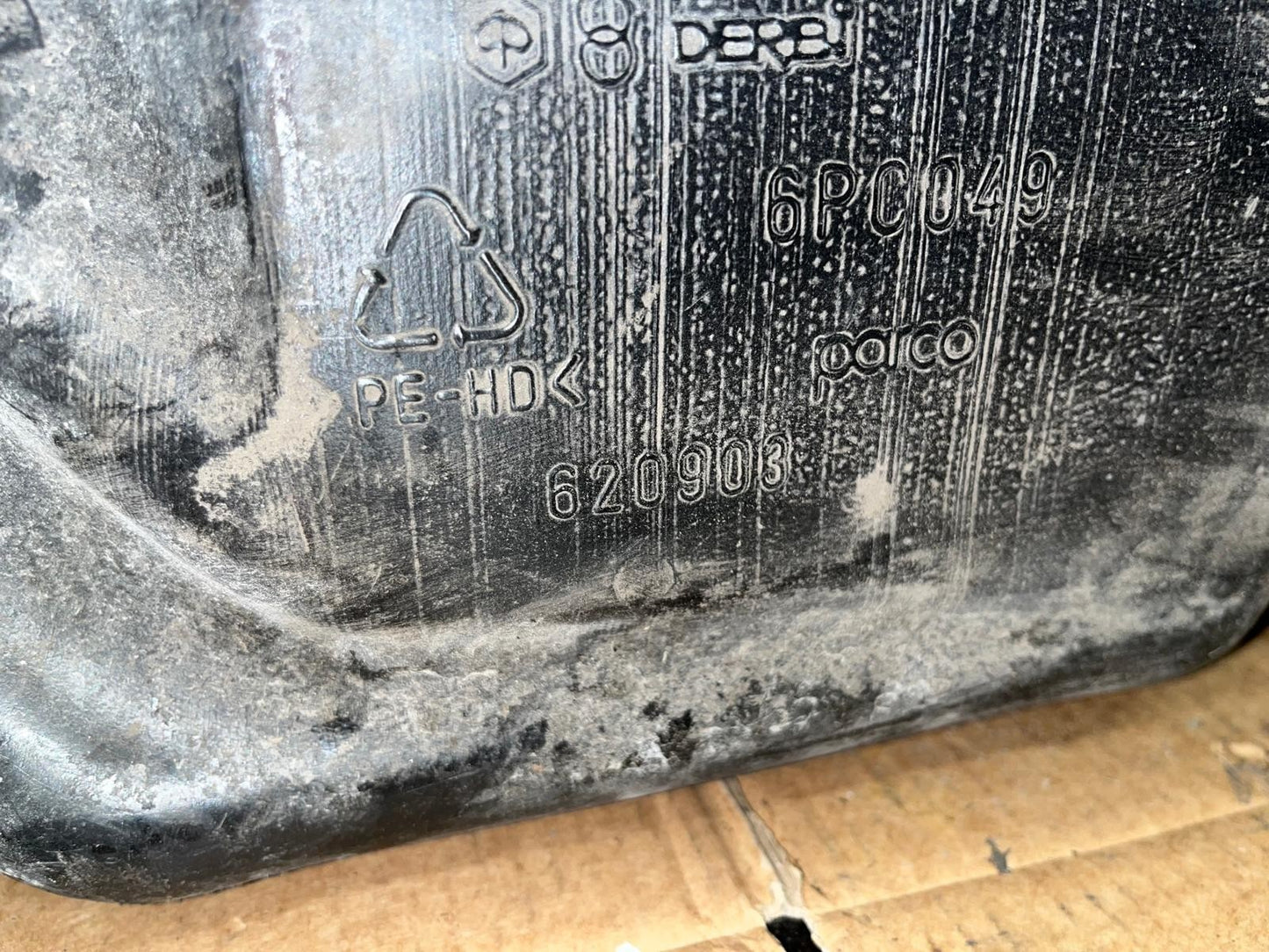 1998 - 2005 Piaggio X8 125/200 Fuel Tank | 620903