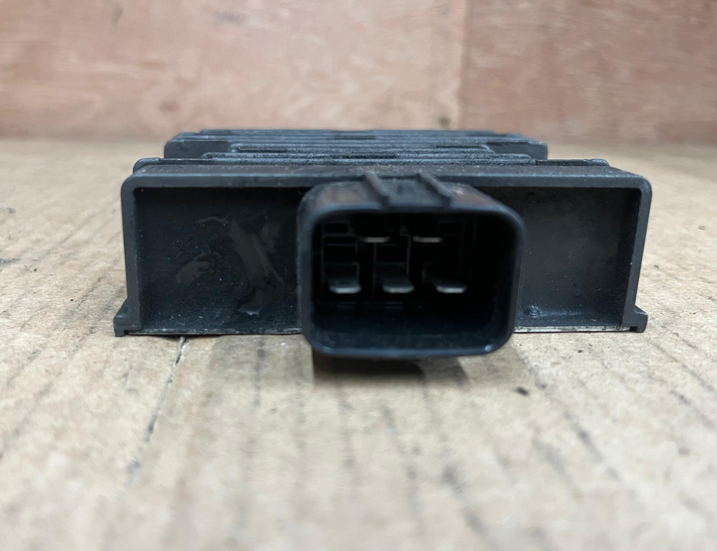 Kawasaki Voltage Rectifier Regulator Module | SH868AA