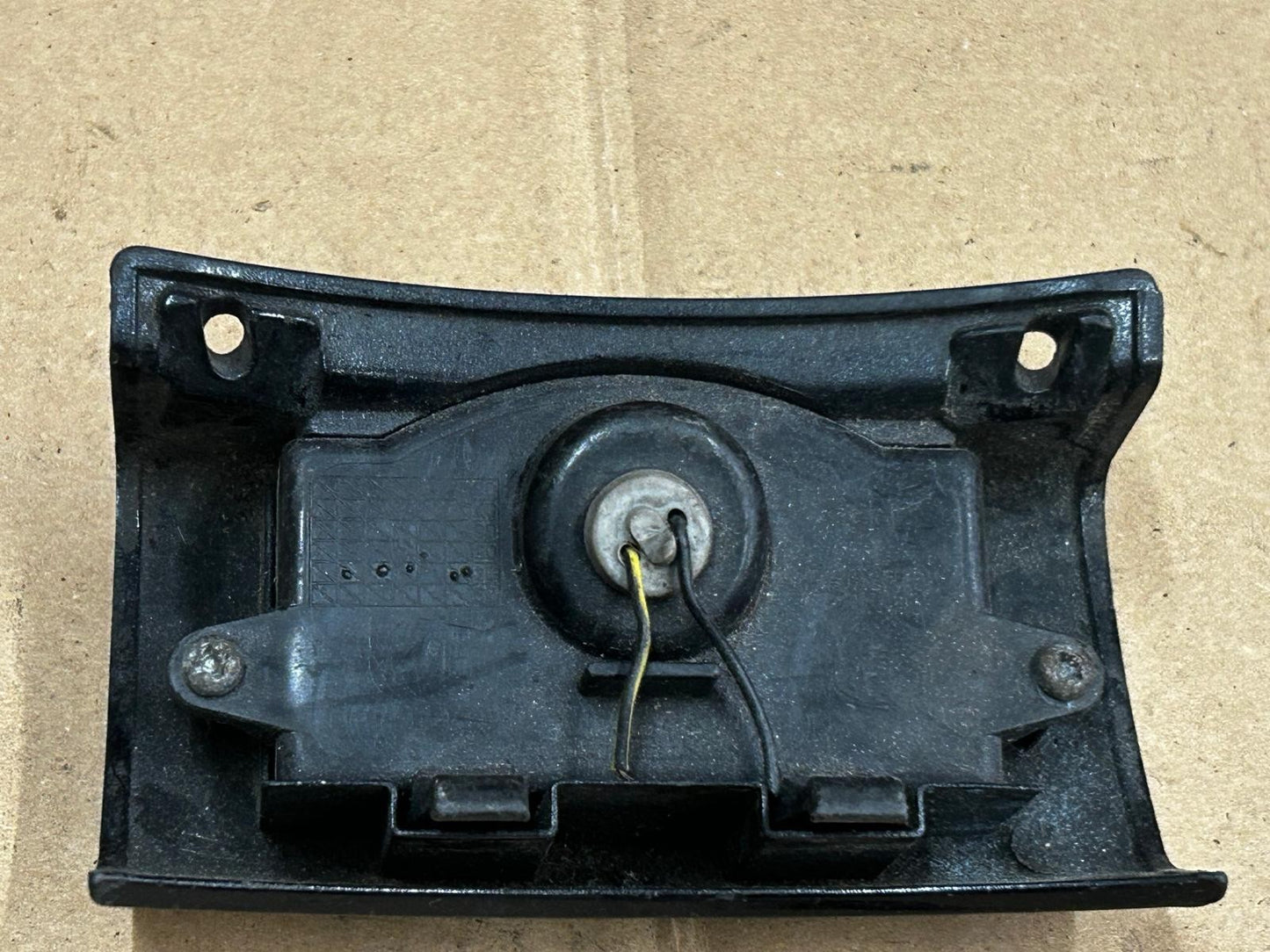 2004 - 2005 Vespa GT Granturismo Number Plate Light Assembly