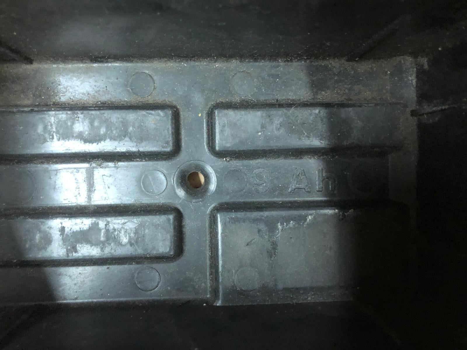 Vespa ET2 Battery Compartment Cover