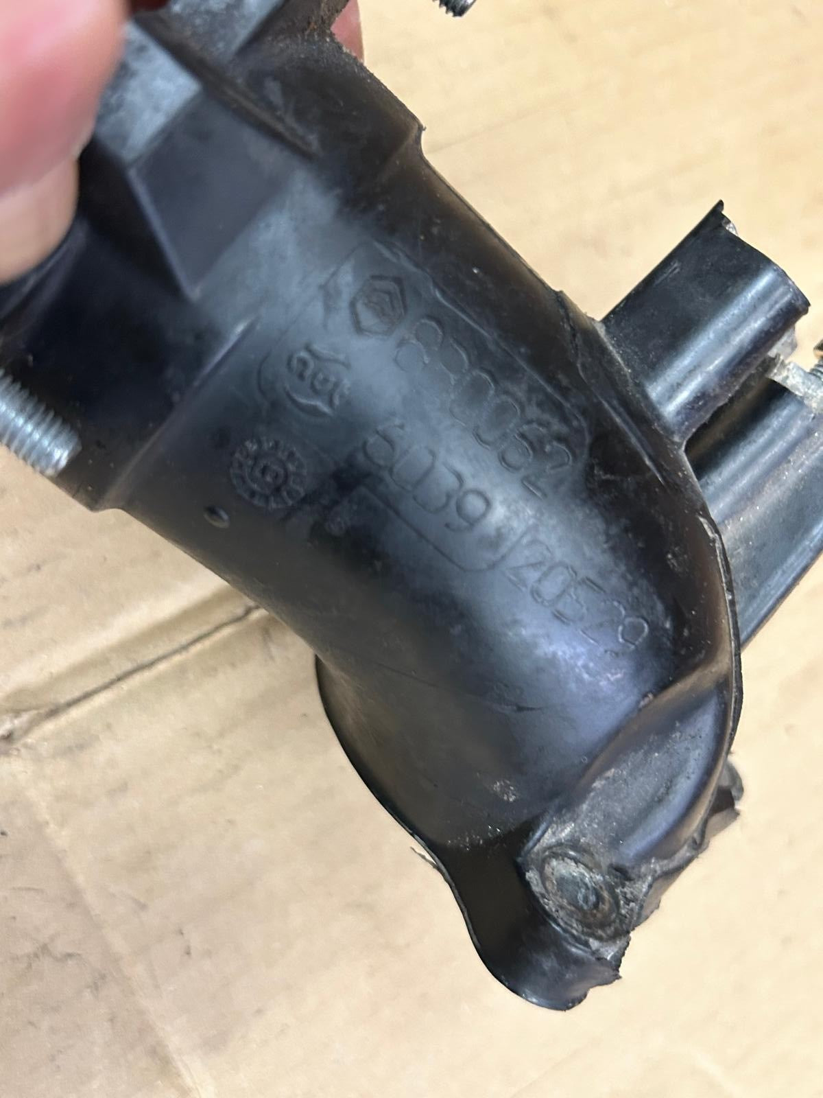 1998 - 2011 Gilera Nexus Intake Manifold | 830062
