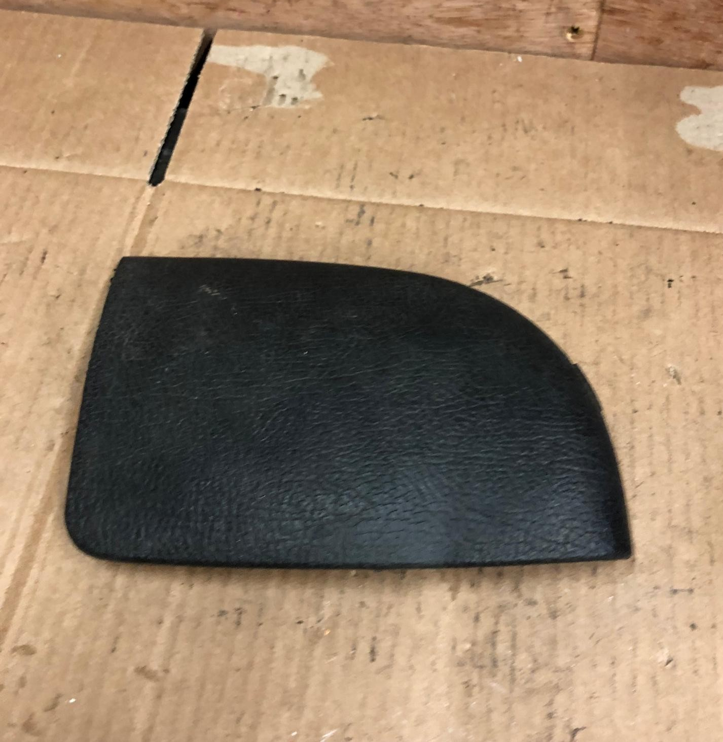 Vespa ET4 Left Side Glove Box Trim Infill Panel
