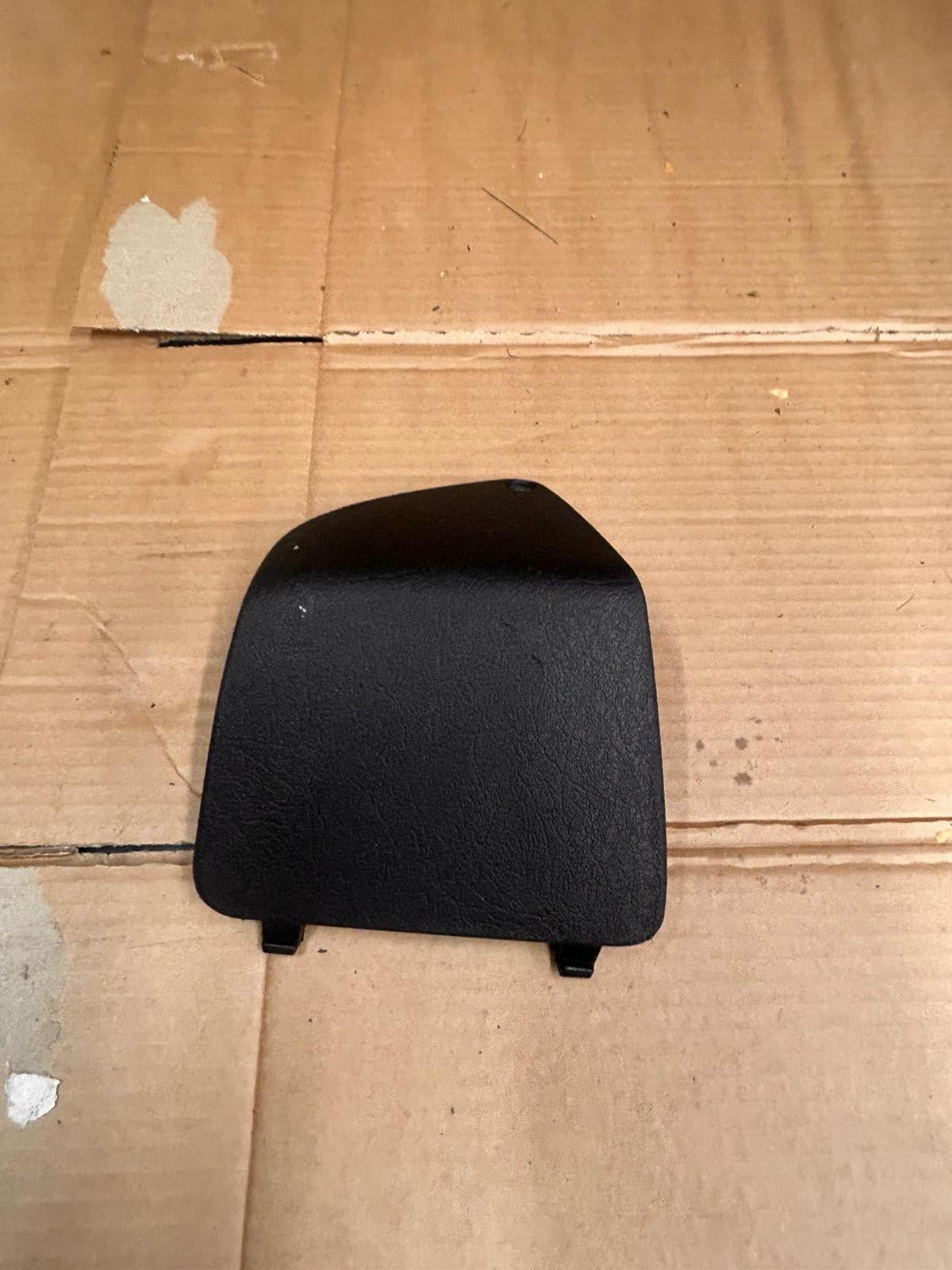 2009 - 2015 Vespa GTV 300 Left Side Storage Flap | 577395
