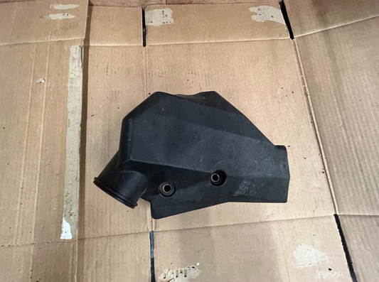 Triumph Daytona / Tiger / Trophy Airbox Intake | 2200005