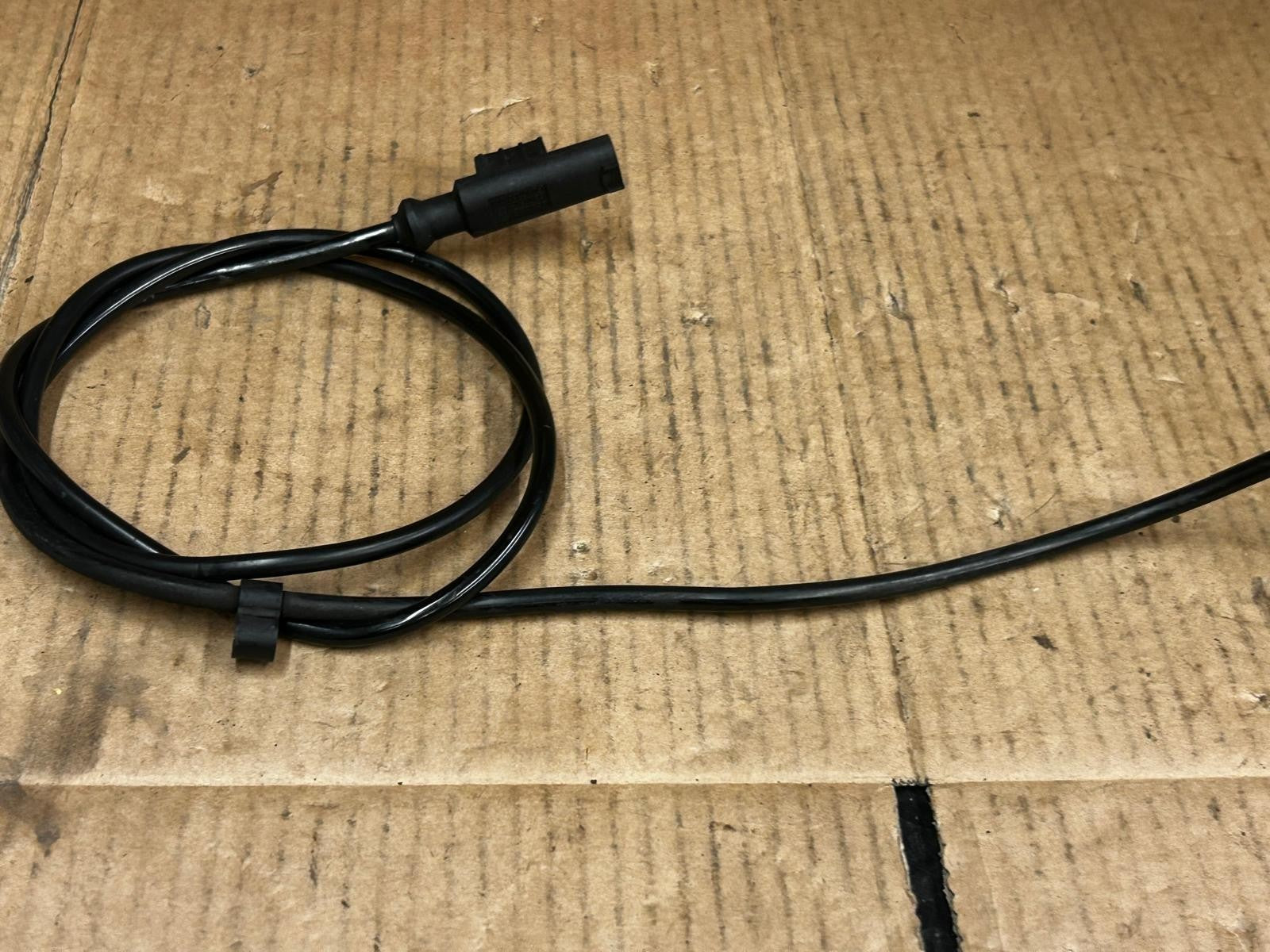 Bosch Front ABS Wheel Speed Sensor | F00C1G0001