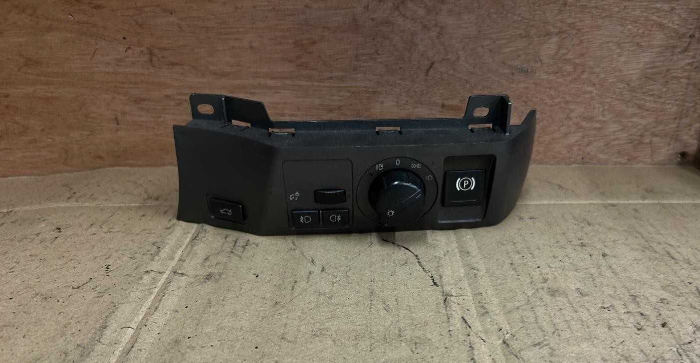BMW E65 735i Light Switch Parking Brake Tailgate Switch | 61316918849