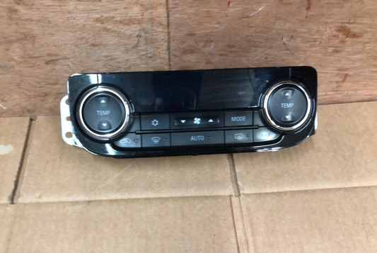 2014 Mitsubishi Outlander GX 4h PHEV Climate Control Dash Panel | 7820A475XA