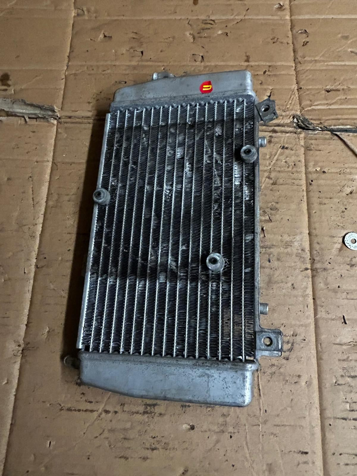 2022 Piaggio MP3 300 LT Yourban Radiator