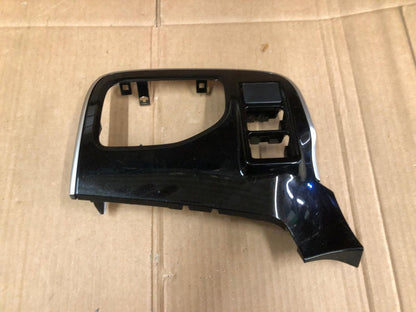 2014 Mitsubishi Outlander GX 4h PHEV Right Dashboard Air Vent Trim | 8030A202