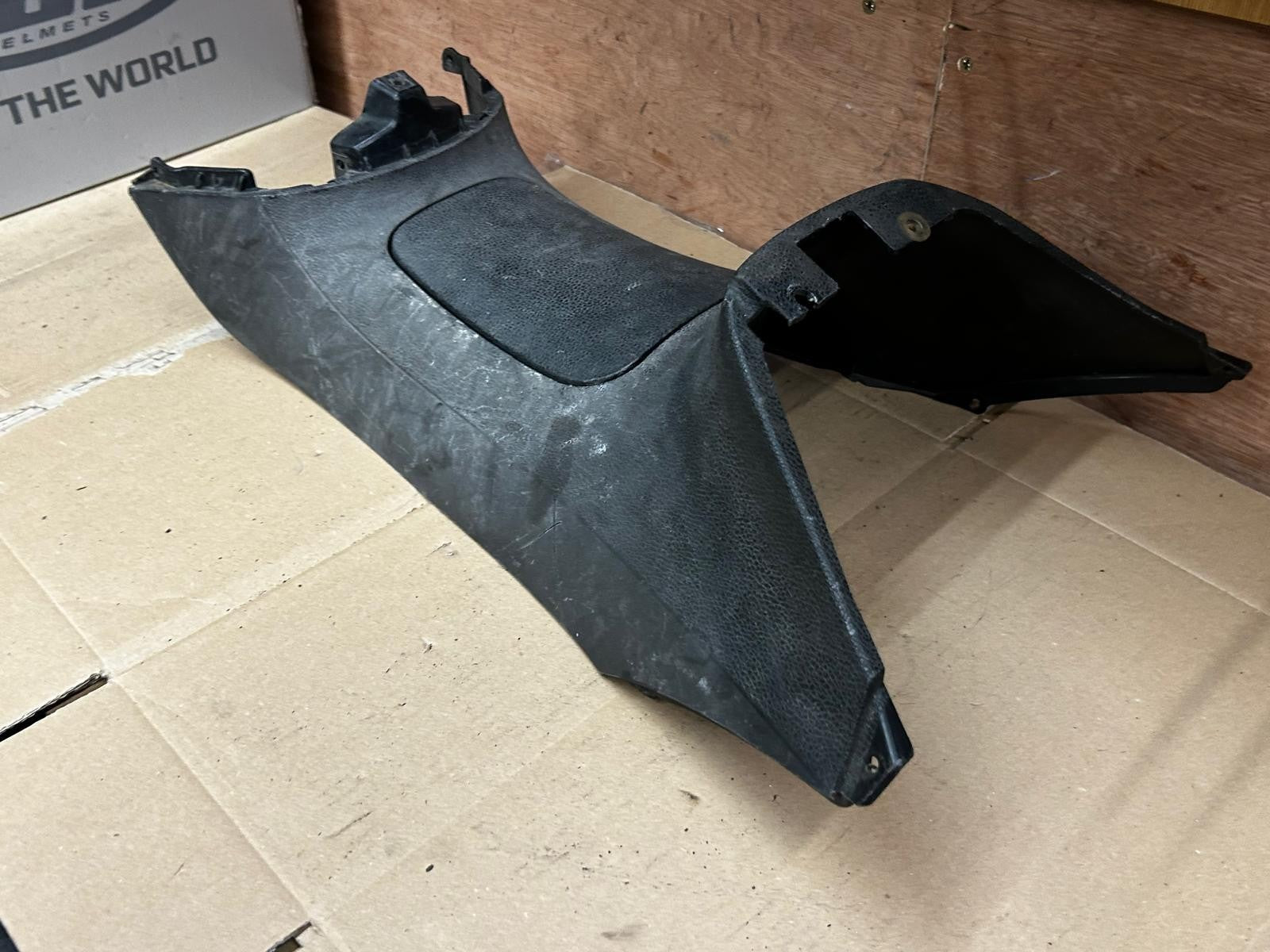 2018 Piaggio MP3 300 Yourban LT Fuel Tank Door Panel | 657372